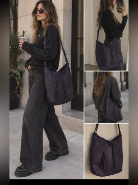 Women’s blue Textured Leather Shoulder Bag